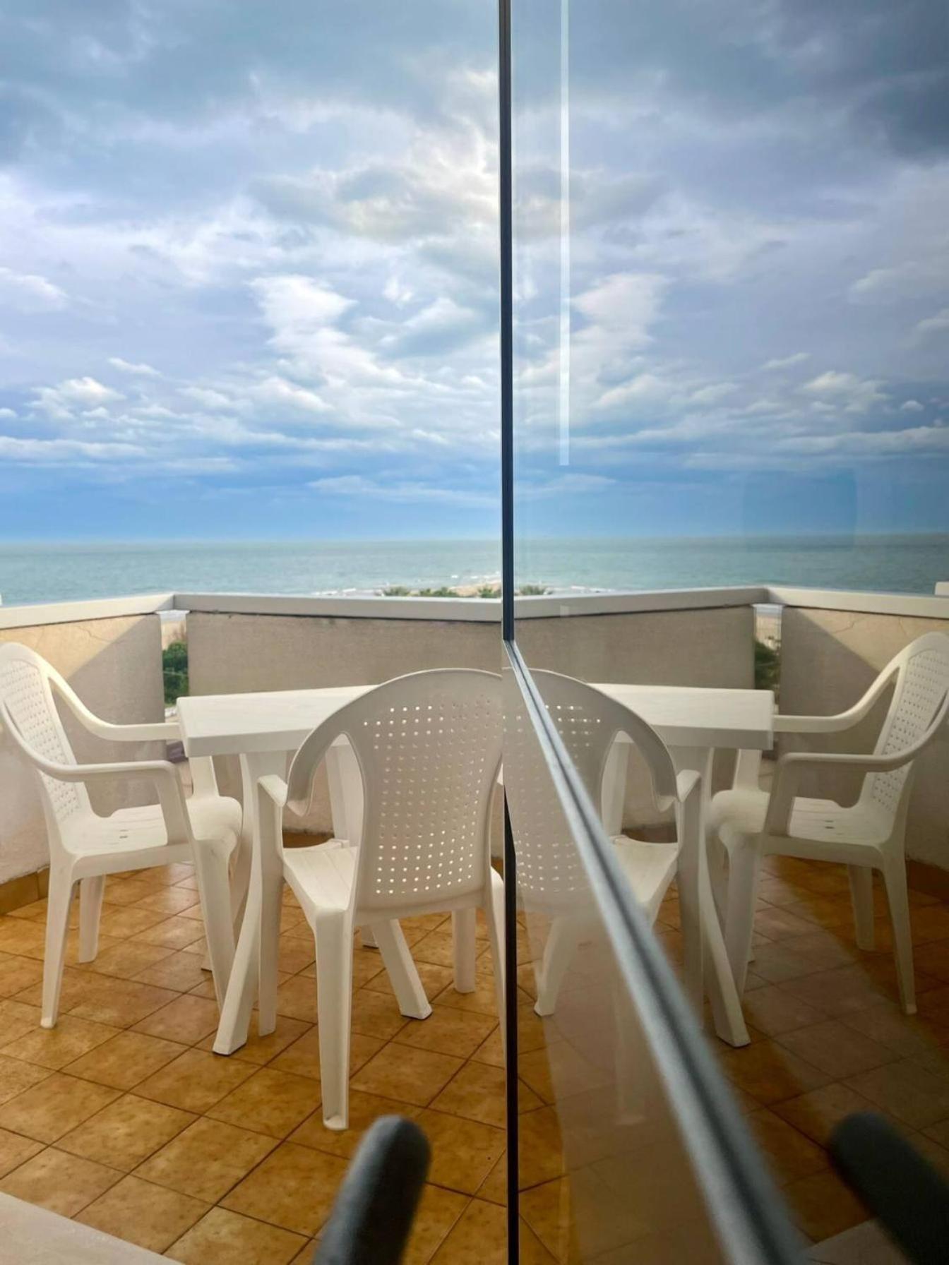 Hotel Costa Verde Tortoreto Eksteriør billede